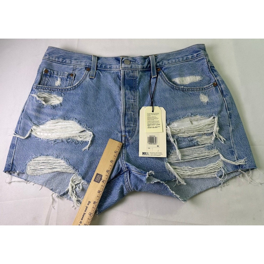 NWT Levi's Premium 501 Shorts Sz 34 Distressed Light Wash High Rise Denim Cutoff - Picture 8 of 16